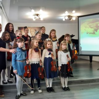 Концерт для батьків учнів класу викладача Алли Грицай