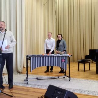 Концерт сучасної вібрафонової музики.