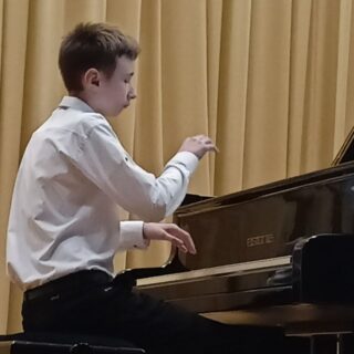 Вітаємо з перемогою!