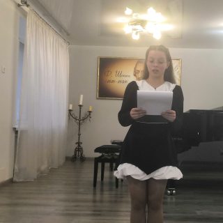 Нана Лащ відзначена грамотою за дослідження творчості Василя Зінкевича