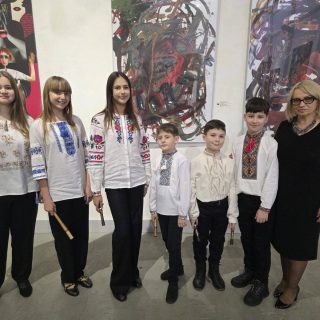 Зимові канікули — час, коли можна не лише відпочити, а й творити добро