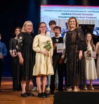 Тумакова і діти